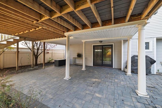 2970 Bond Drive, Merrick, NY 11566