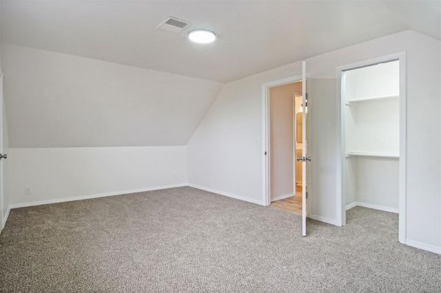 613 Belle Air Avenue, Edmond, OK 73013