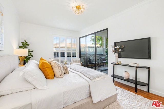 2276 S Beverly Glen Boulevard 207, Los Angeles, CA 90064