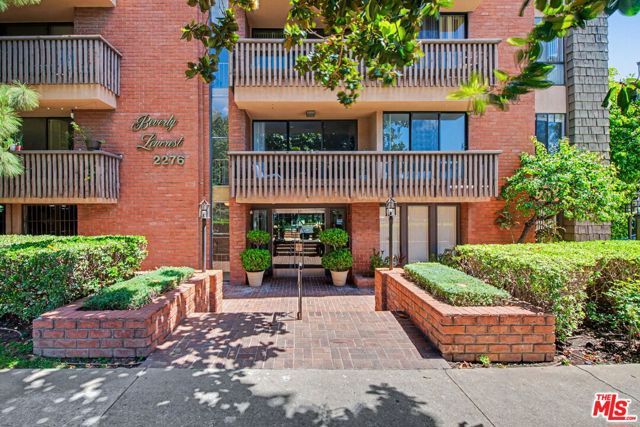 2276 S Beverly Glen Boulevard 207, Los Angeles, CA 90064