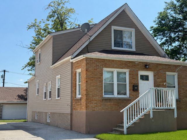 8019 46th Street, Lyons, IL 60534
