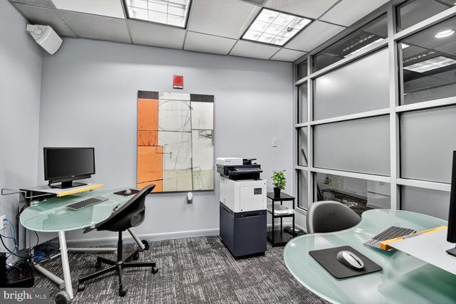 1300 N ST NW #214, Washington, DC 20005