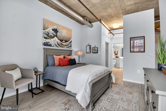 1300 N ST NW #214, Washington, DC 20005