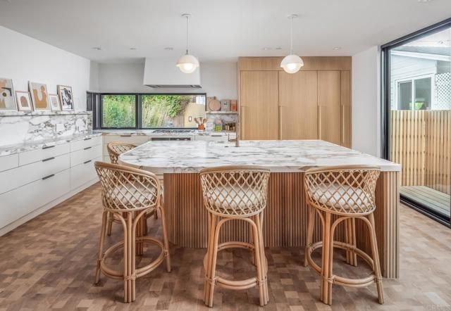 239 4th St, Encinitas, CA 92024