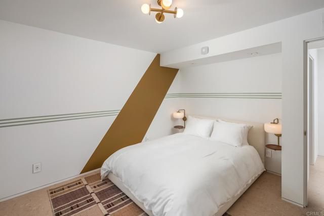 239 4th St, Encinitas, CA 92024