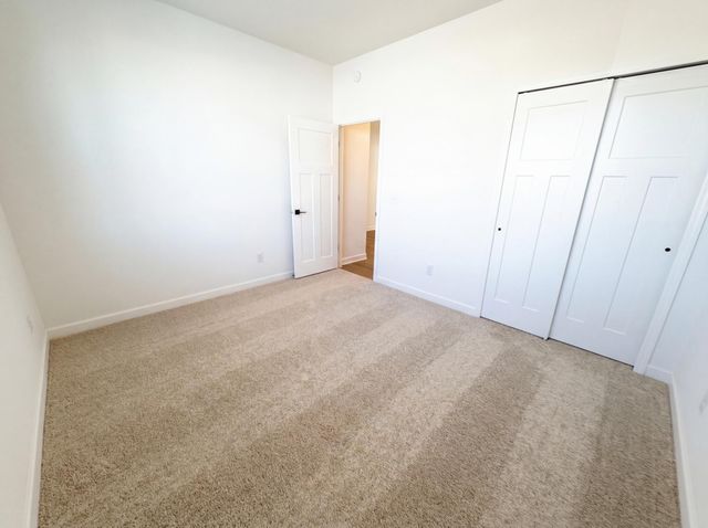 10925 Glacier Lane N, Maple Grove, MN 55369