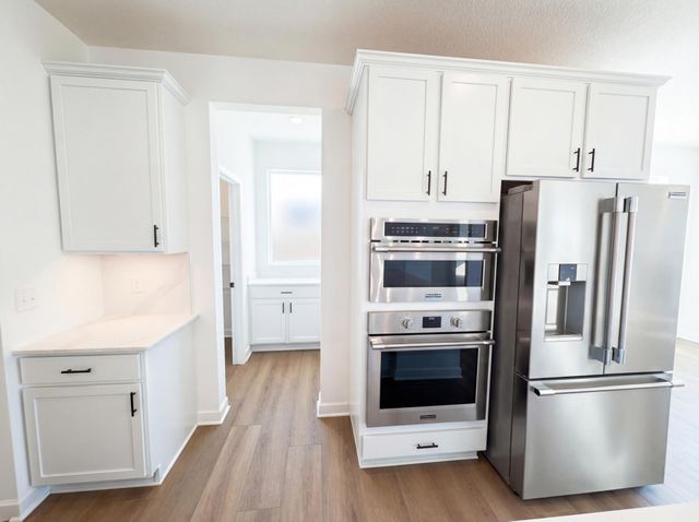 10925 Glacier Lane N, Maple Grove, MN 55369