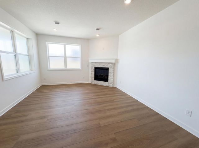 10925 Glacier Lane N, Maple Grove, MN 55369