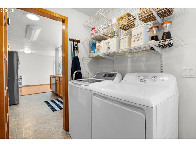 1501 S MAIN Ave, Warrenton, OR 97146
