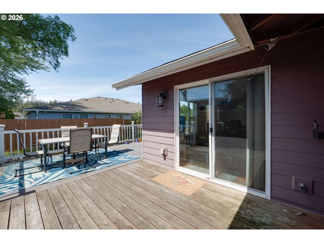 1501 S MAIN Ave, Warrenton, OR 97146