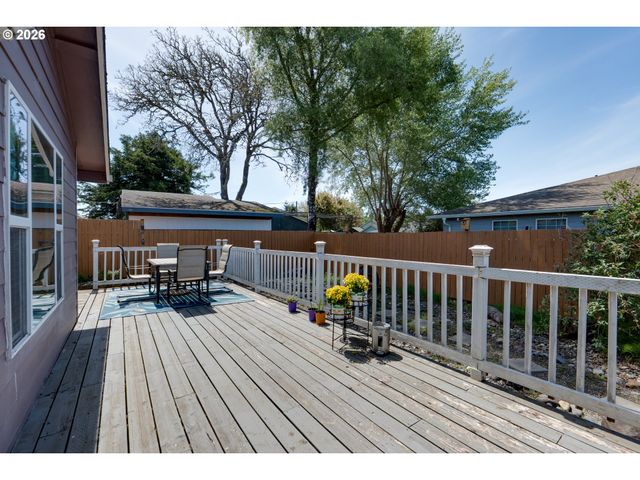 1501 S MAIN Ave, Warrenton, OR 97146