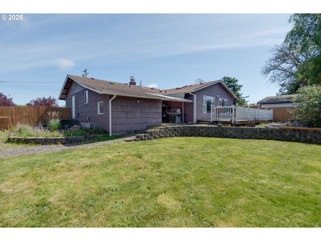 1501 S MAIN Ave, Warrenton, OR 97146