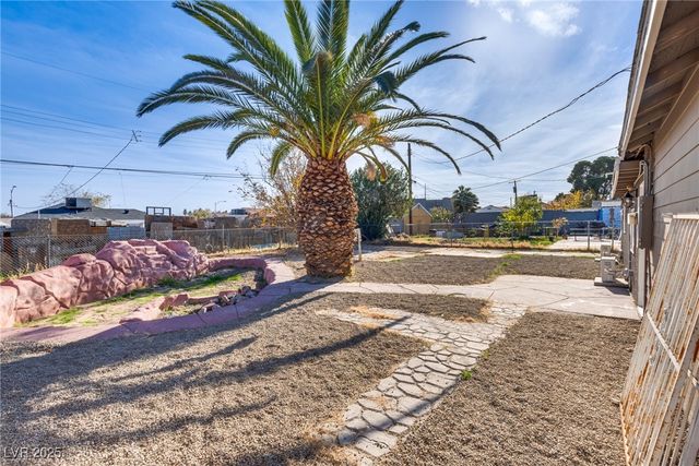 255 South 17th Street, Las Vegas, NV 89101