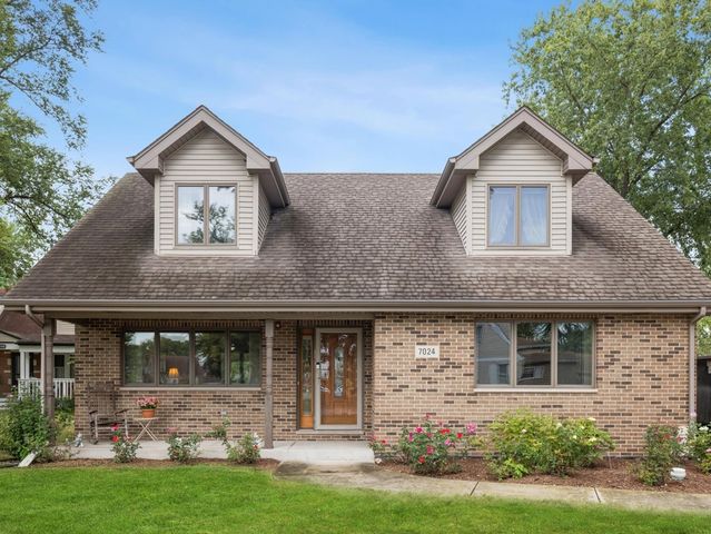 7024 Garden Lane, Bridgeview, IL 60455