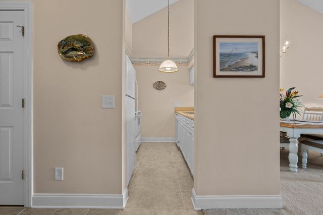 631 Woodmoor Dr Unit 302, Murrells Inlet, SC 29576