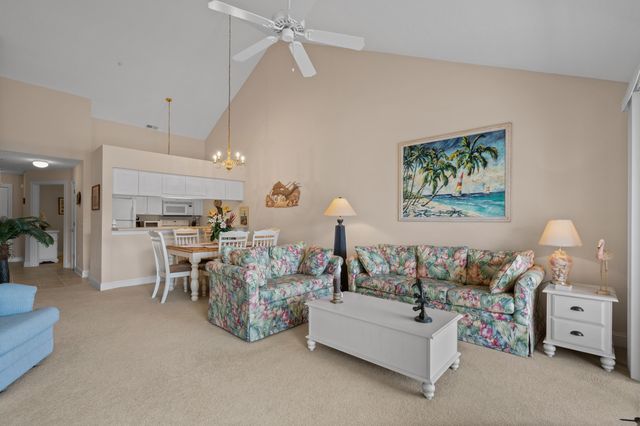 631 Woodmoor Dr Unit 302, Murrells Inlet, SC 29576