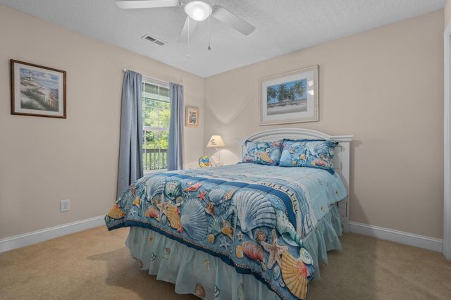 631 Woodmoor Dr Unit 302, Murrells Inlet, SC 29576