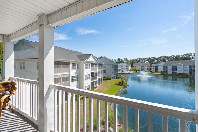 631 Woodmoor Dr Unit 302, Murrells Inlet, SC 29576