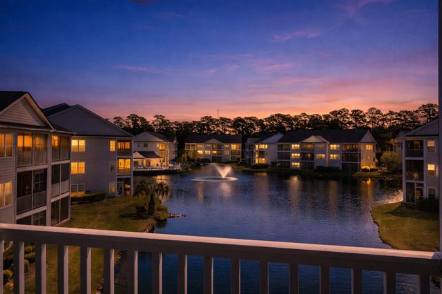 631 Woodmoor Dr Unit 302, Murrells Inlet, SC 29576