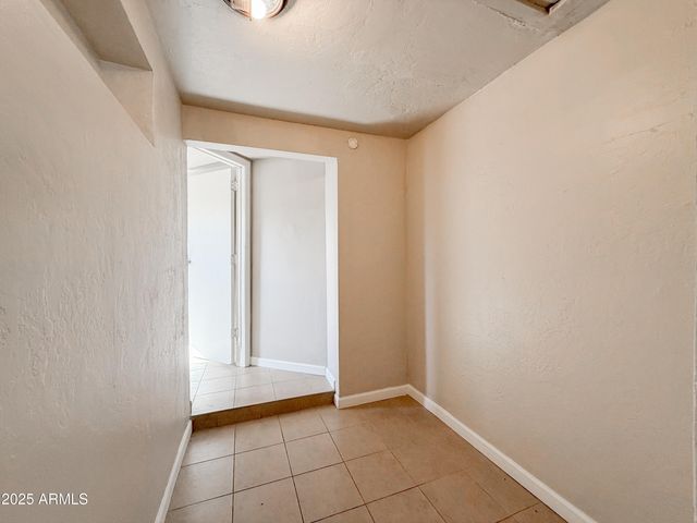 9606 N 11TH Avenue 106, Phoenix, AZ 85021