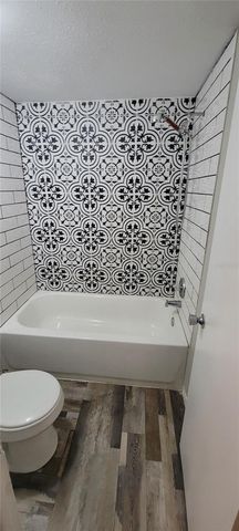 8725 N 48TH STREET A, Tampa, FL 33617