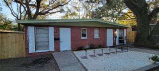 8725 N 48TH STREET A, Tampa, FL 33617