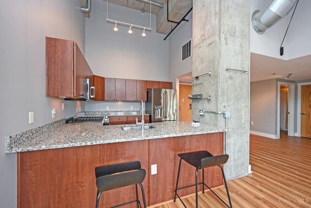 353 W Fourth Street, Cincinnati, OH 45202