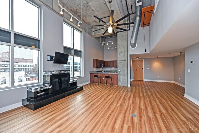 353 W Fourth Street, Cincinnati, OH 45202