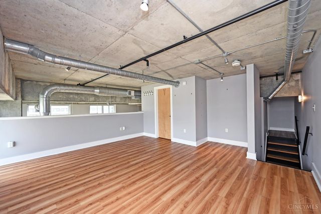 353 W Fourth Street, Cincinnati, OH 45202