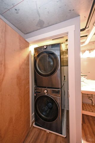 353 W Fourth Street, Cincinnati, OH 45202