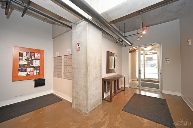 353 W Fourth Street, Cincinnati, OH 45202