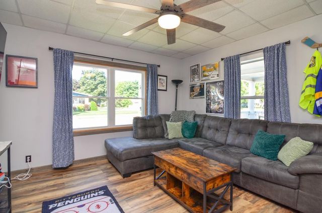 416 MAIN STREET, Oconto, WI 54153