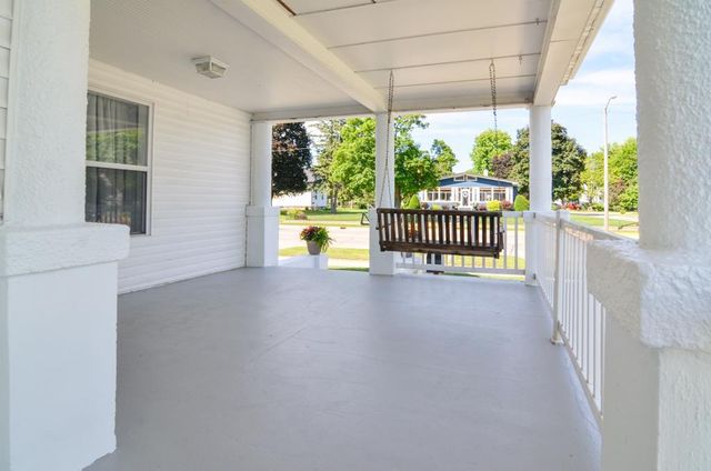 416 MAIN STREET, Oconto, WI 54153