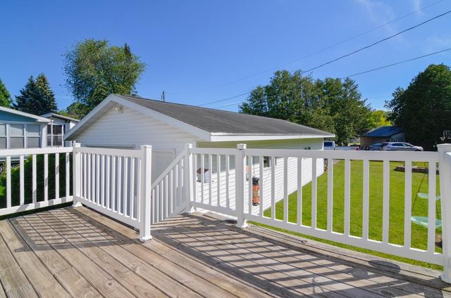 416 MAIN STREET, Oconto, WI 54153