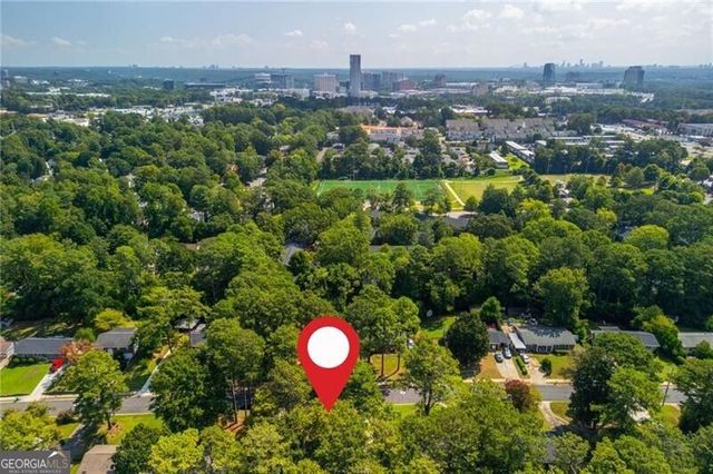 2720 Carolyn Drive SE, Smyrna, GA 30080