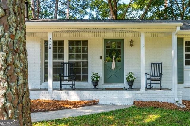 2720 Carolyn Drive SE, Smyrna, GA 30080