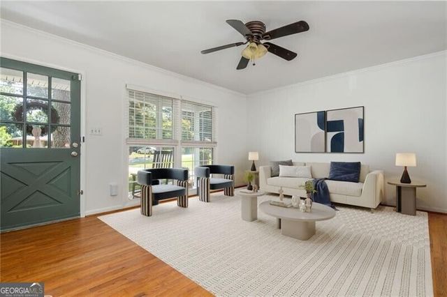 2720 Carolyn Drive SE, Smyrna, GA 30080