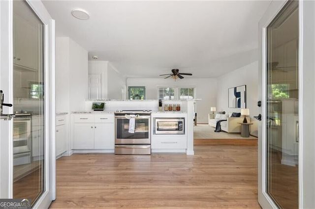 2720 Carolyn Drive SE, Smyrna, GA 30080
