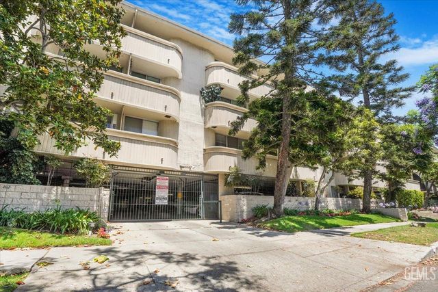 11645 Montana Avenue 126, Los Angeles, CA 90049