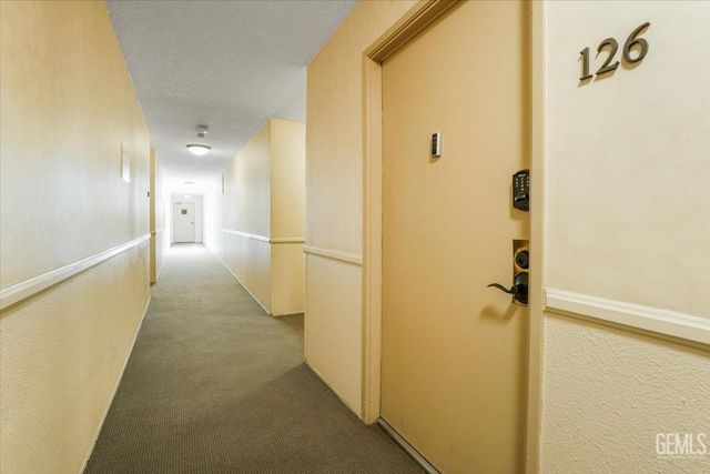 11645 Montana Avenue 126, Los Angeles, CA 90049