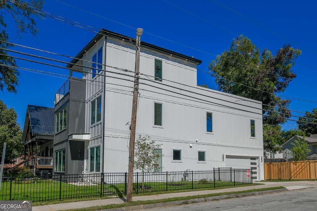 1064 Mcdaniel Street SW, Atlanta, GA 30310 — photo 3