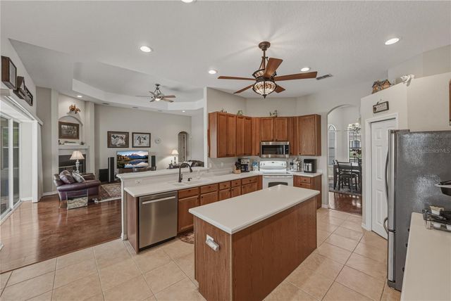 13304 THOROUGHBRED DRIVE, Dade City, FL 33525