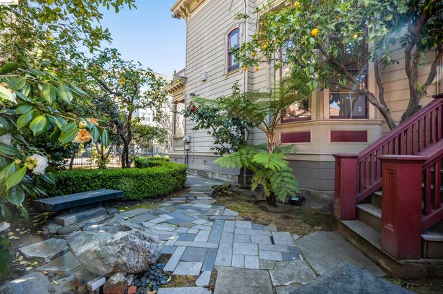 653 11th Street, Oakland, CA 94612