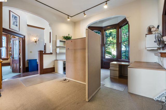 653 11th Street, Oakland, CA 94612