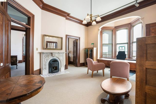 653 11th Street, Oakland, CA 94612