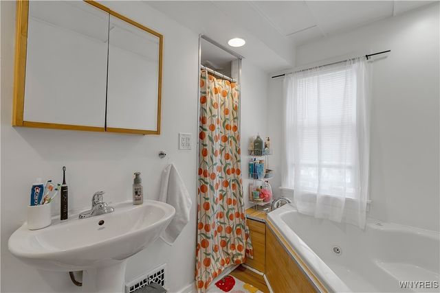 69 Tyler Street, Buffalo, NY 14214