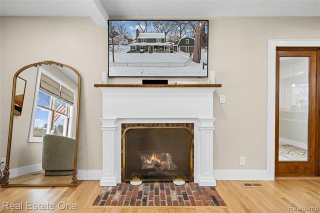 380 Depot Road, Clarkston, MI 48346