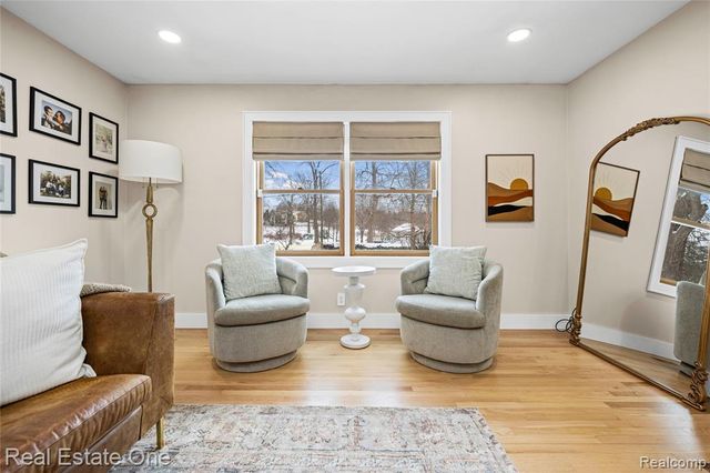 380 Depot Road, Clarkston, MI 48346