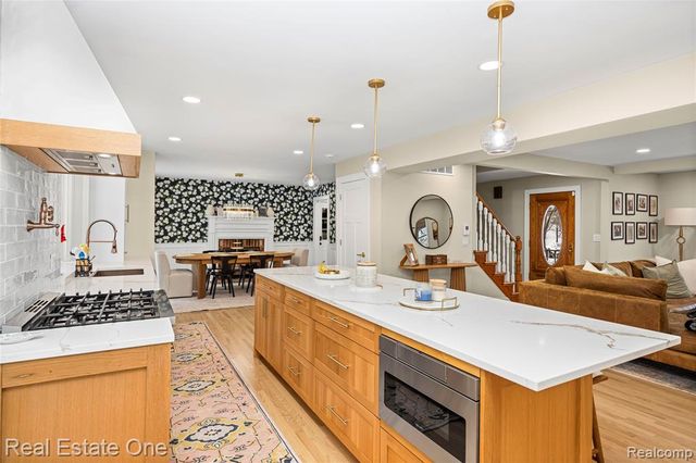 380 Depot Road, Clarkston, MI 48346