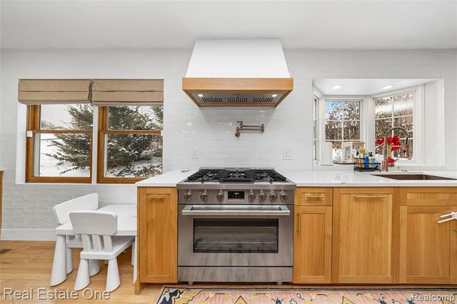 380 Depot Road, Clarkston, MI 48346